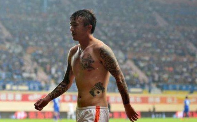 没有纹身的十个足球球星,十大没有纹身的足球球星