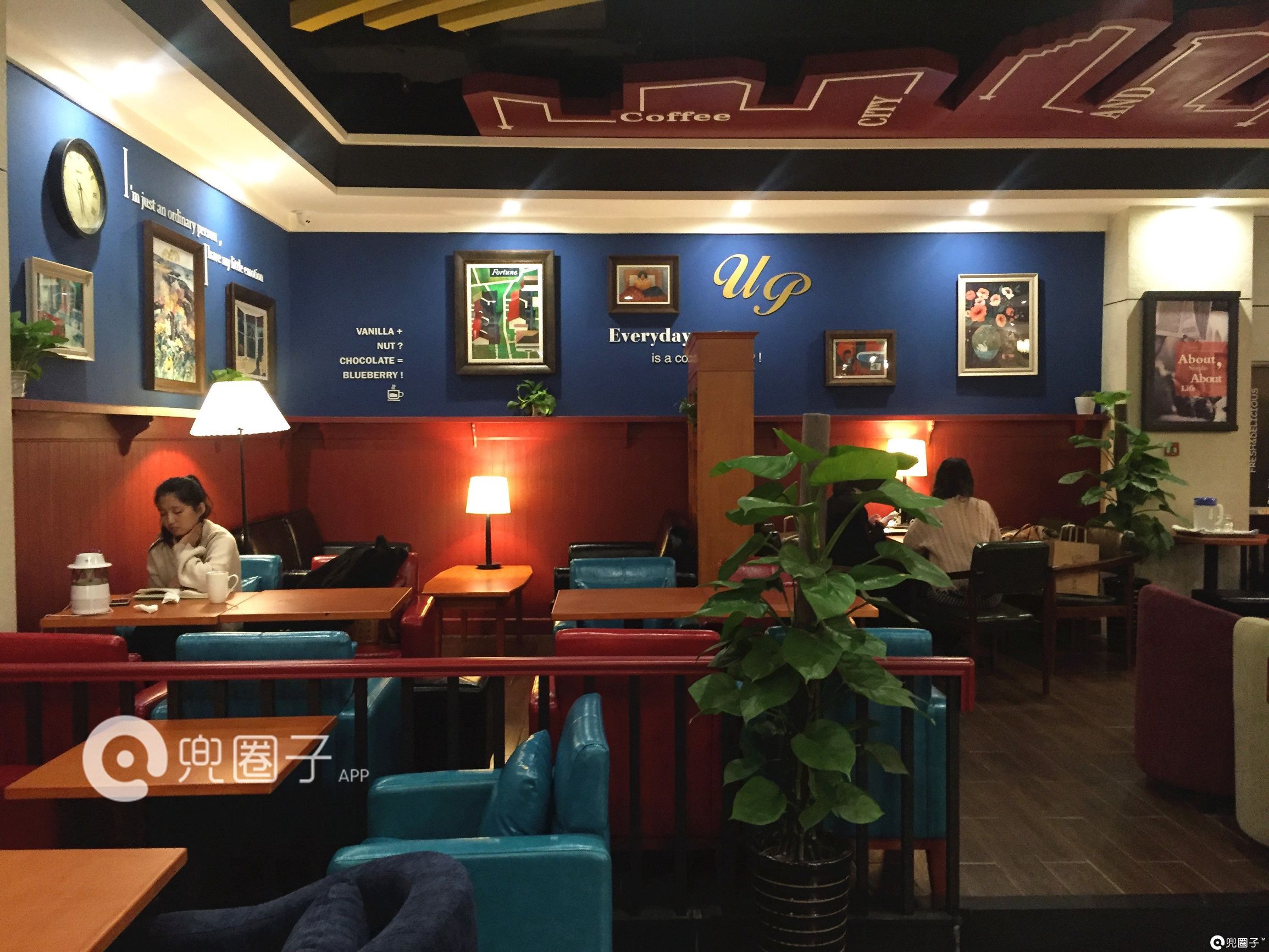 万达金街三只松鼠实体店,万达逛了一圈啥都没买