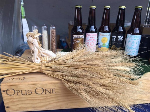 台湾印象宝岛阿里山原浆精酿啤酒,台湾宝岛阿里山小啤酒口感