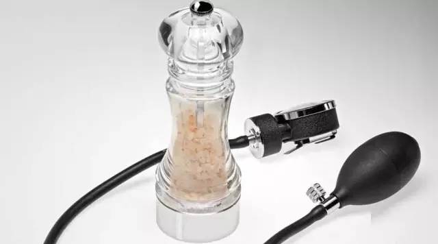 我不胖为什么血脂有问题,年轻人胖了容易高血压