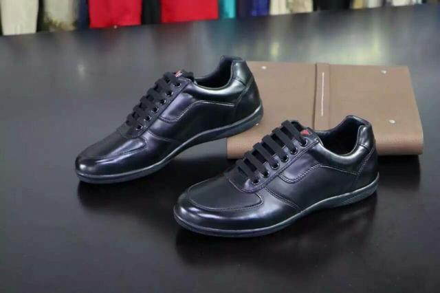 普拉达和迪奥谁好,普拉达与普瑞达一样吗