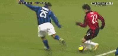 视觉盛宴·他们是足坛脚踝终结者，贝尔最残暴，梅西最诱惑！