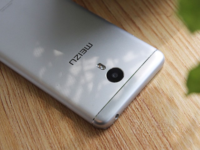 买手机一定要看性能吗,买手机别只看配置