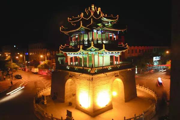 瀹佸绗竴缇庡コ鐓х墖,涓浗瀹佸绗竴缇庝汉