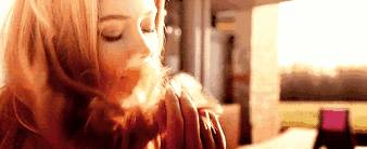 你身上有她的香水味英文版,你身上有她的香水味吗歌词