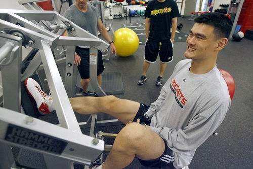 nba球员一天训练几个小时,nba球员如何利用哑铃训练