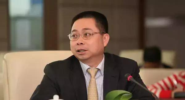 传苹果大幅缩减iPhoneX订单，京东变身为妖猫传做推广