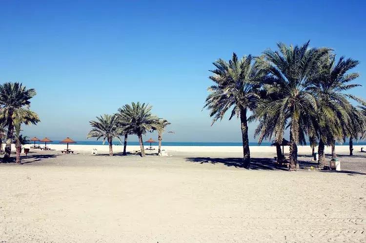 迪拜阿联酋对中国免签吗,阿联酋对中国免签入境多少天