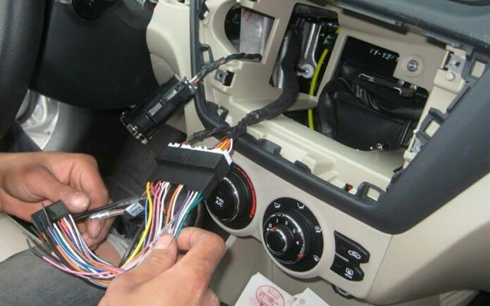 学汽车美容包含哪些项目,开汽车美容店能赚钱吗