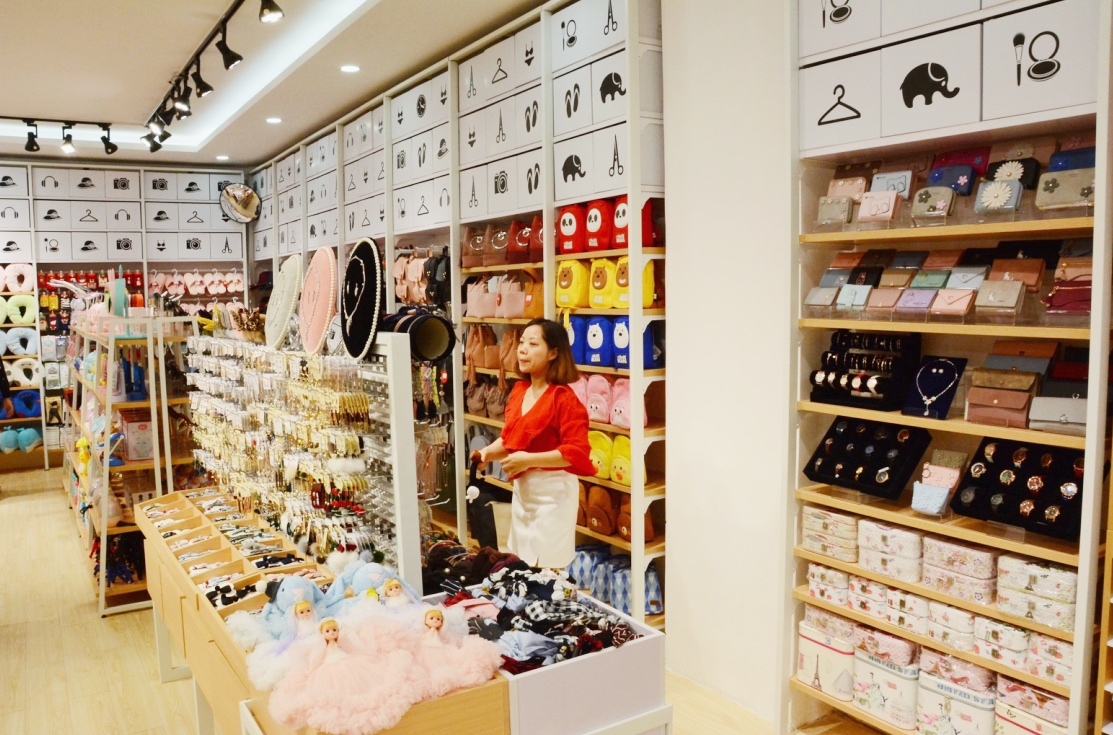 2-10元精品店怎么加盟,2018年加盟代理什么好