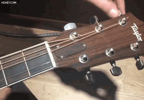 如何换吉他弦视频教程,零基础吉他快速学会一首歌