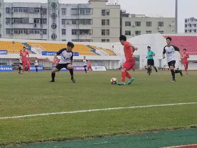 足球跨年曼联,足球跨年