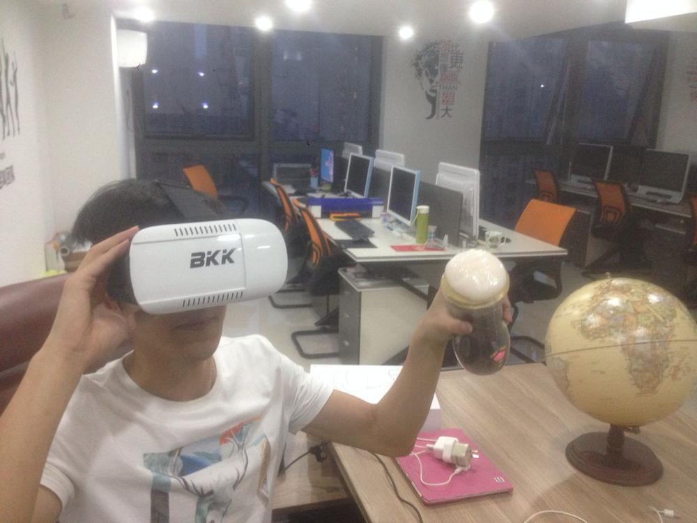 他融3百万通吃情趣用品：办旗舰做无人售货铺酒店今年营收7百万