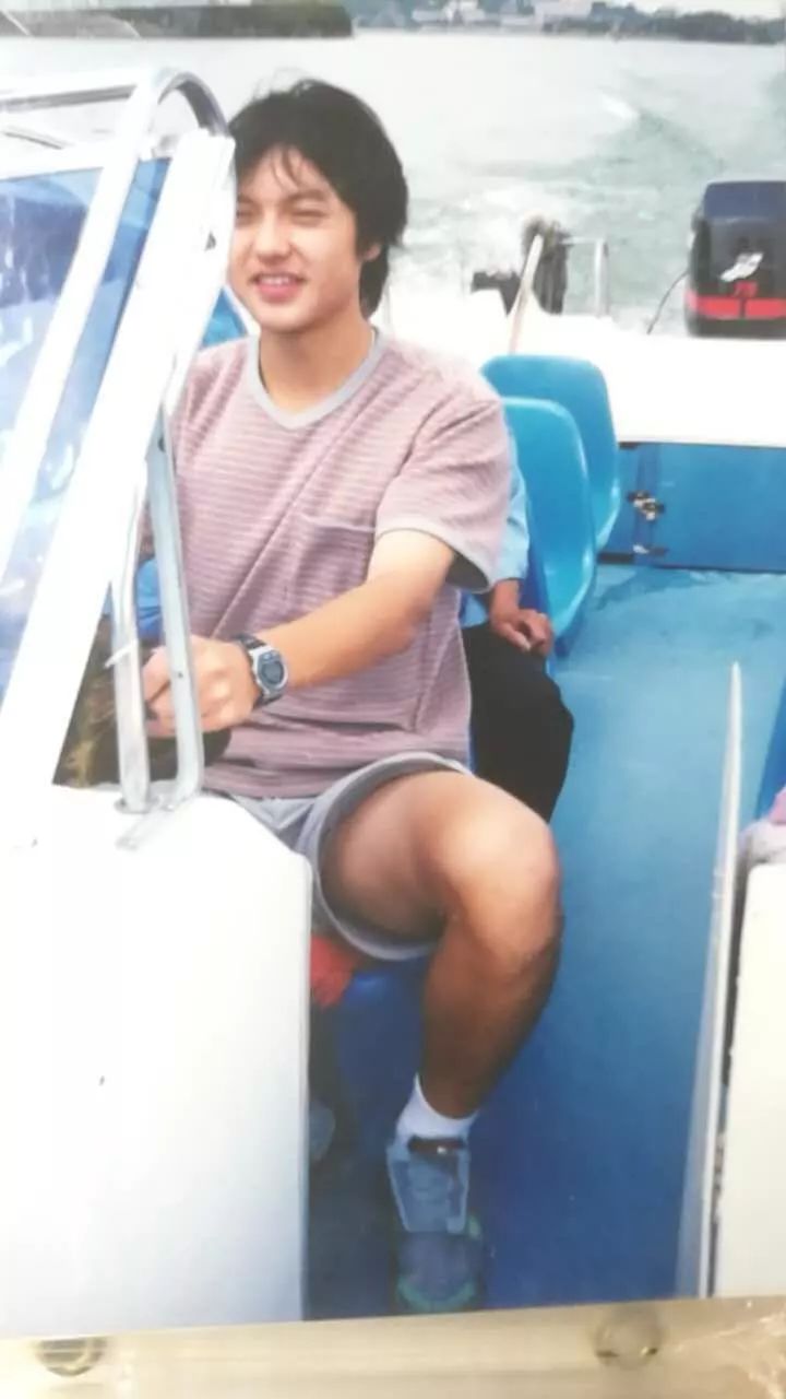 谁没有18岁照片的抖音模板,苏宁球员名单照片