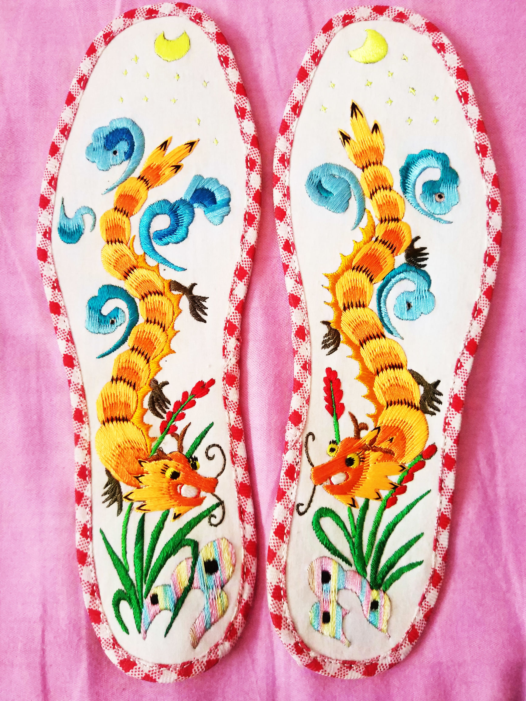 39码手工鞋垫绣花图样,农村女人手工绣花鞋垫