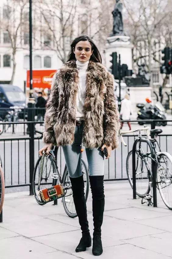 适合小姑娘的靴子20到25岁,男士雪地靴加绒加厚保暖防寒靴子