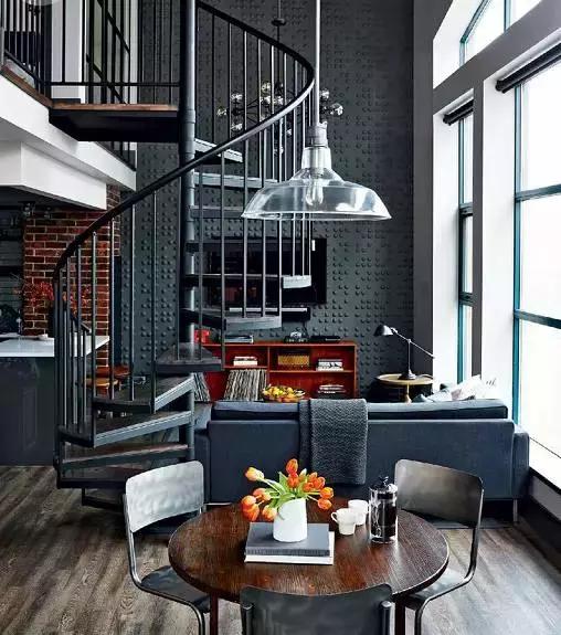 顶层做复式,顶层复式一般是比较贵还是便宜