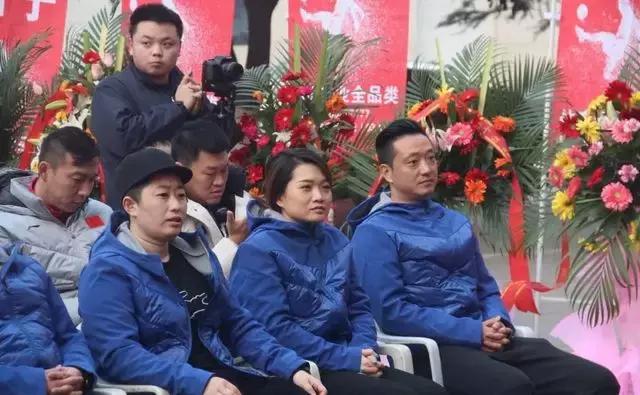 世界冠军来店,世界冠军来了完整视频