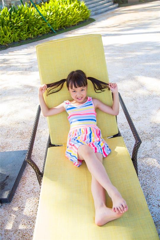 带着一家子来海边,带着一家子去旅游