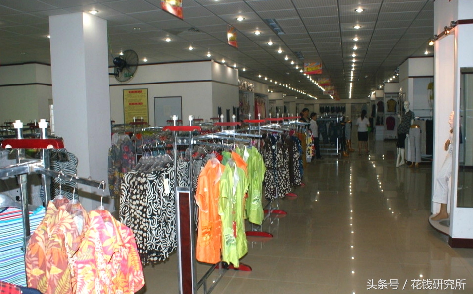 价格堪比lv的围巾,1万6元的围巾