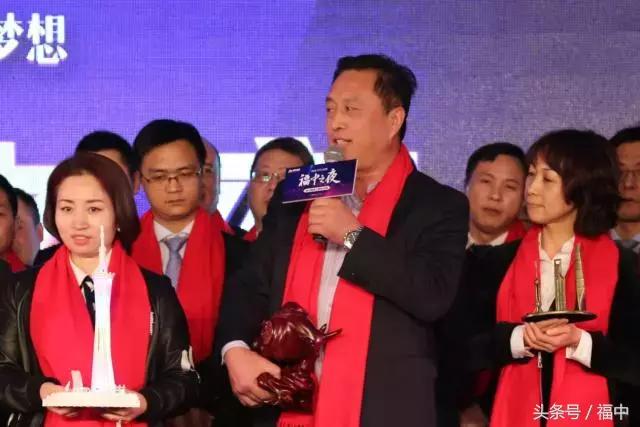 骞翠細琛ㄦ紨鑺傜洰鍗曡繕涓嶈刀绱х湅杩囨潵,骞翠細鏈畬寰呯画瑙嗛