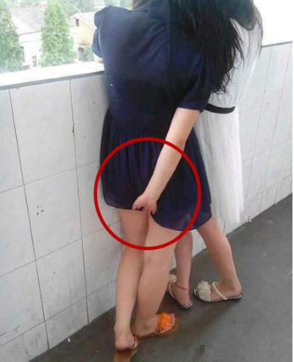 别瞎想，姑娘只是尿急罢了