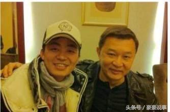 明星见到偶像的反应王一博,易烊千玺胡歌讲话