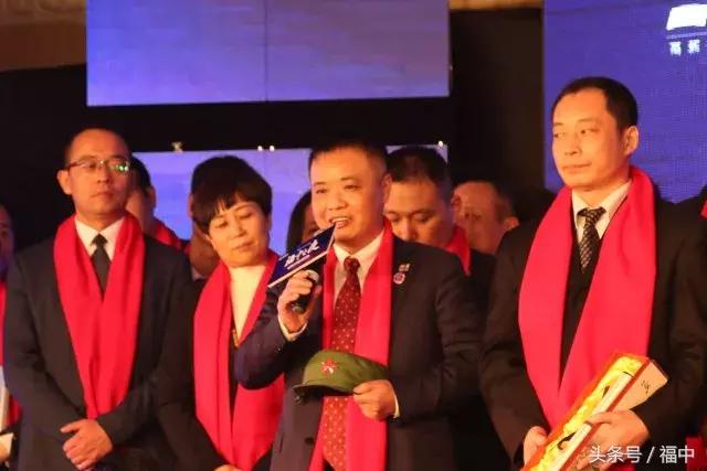 骞翠細琛ㄦ紨鑺傜洰鍗曡繕涓嶈刀绱х湅杩囨潵,骞翠細鏈畬寰呯画瑙嗛