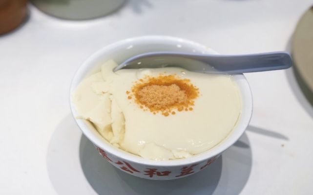 香港两日游推荐自由行 (香港两日游最佳攻略自由行)