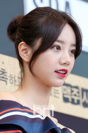 Girl‘s Day惠利红唇出席签名会 嘟嘴卖萌青春活泼