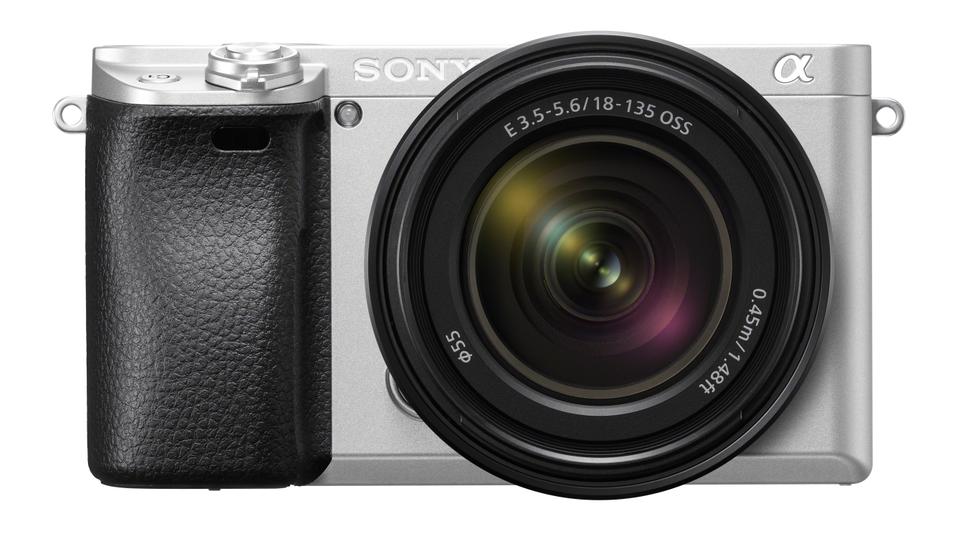 索尼e18135镜头,索尼轻便变焦镜头