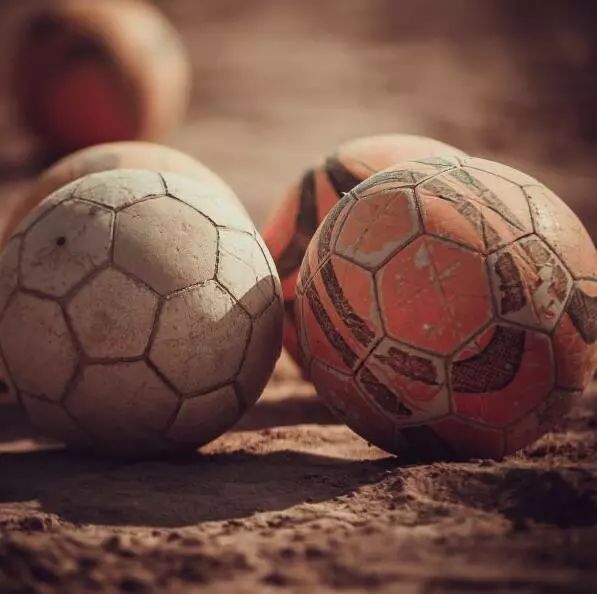 助推校园成长公益足球计划,海选未来足球计划捐款80万