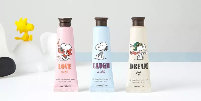 谈美妆｜超强阵容狗狗联名彩妆来袭，可爱到令人走不动路