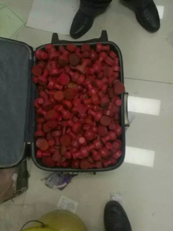 河间假驴肉火烧曝光视频,河间假驴肉作坊曝光视频