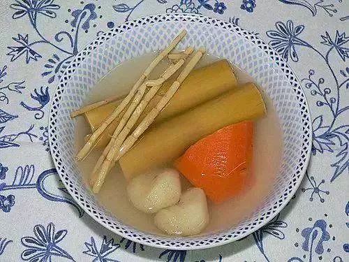 冬天适合煲什么汤祛痰止咳润肺,冬天煲这几种汤孩子长高少生病