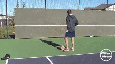 足球训练传球教学视频,足球训练如何独自做好传球训练