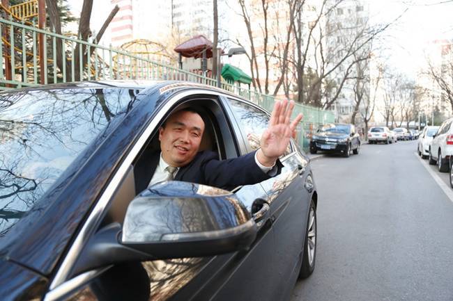 神州专车司机翟焕:服务乘客我有“三从四德”