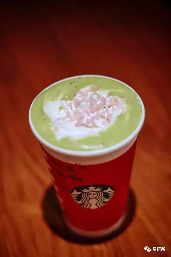 星巴克又来抢钱了，一大波柯基正在向你跑来！然而这还不是全部……