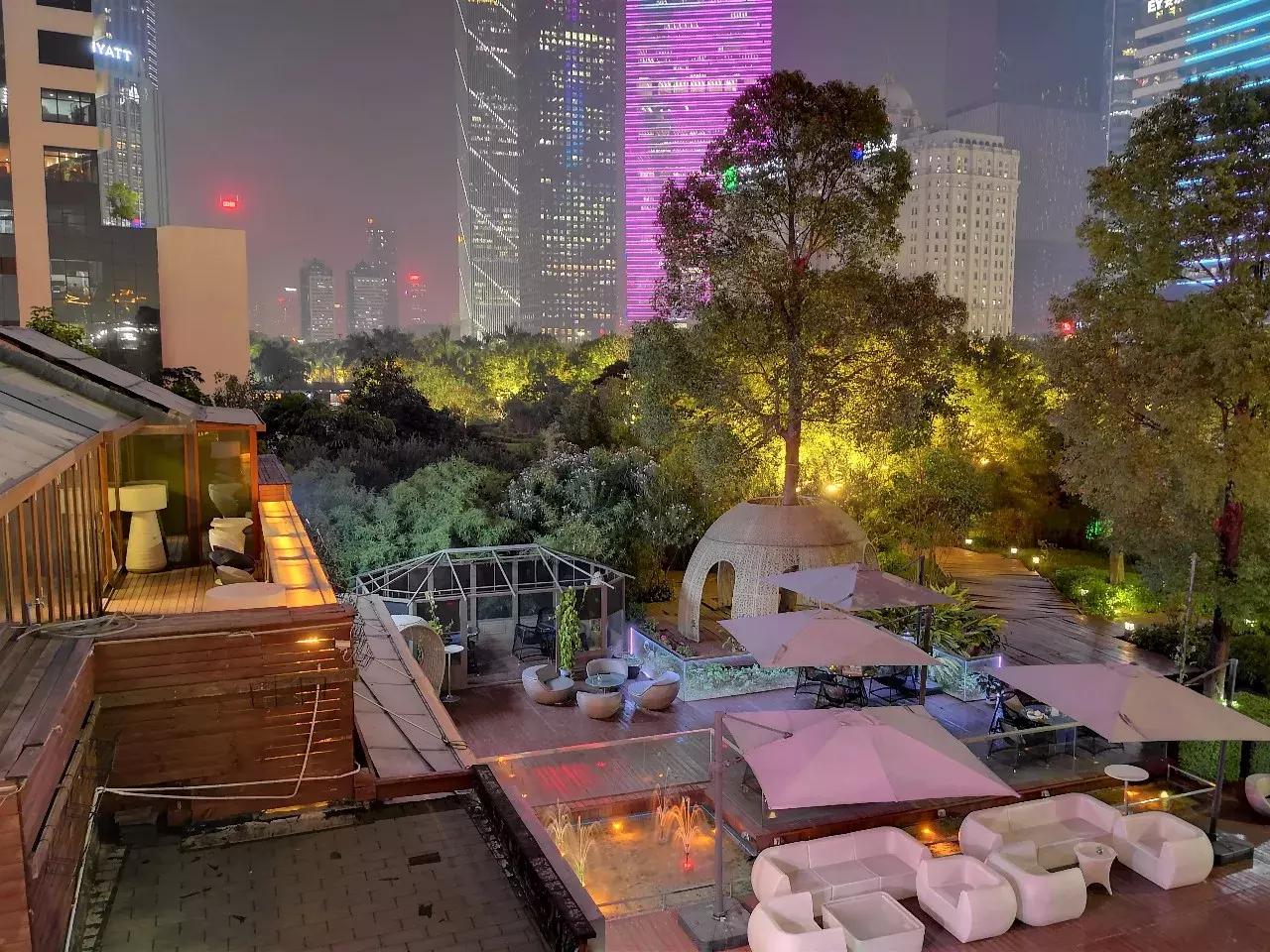 小白测评华为mate10续航排名,华为mate10和三星s9测评