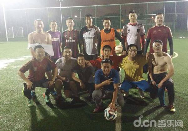 年少多好朋友多好,足球小将的《奇迹》青春诗