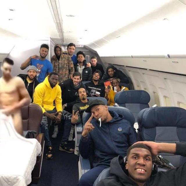 勇士新秀库里搞笑片段,库里勇士队镜头搞笑