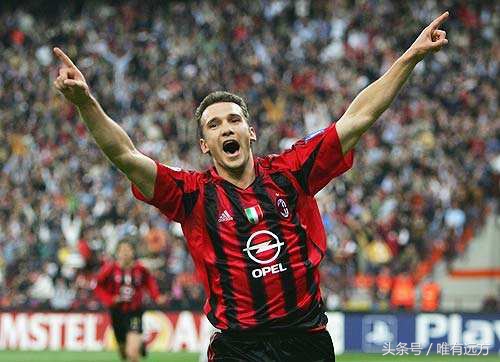 天下足球十大煽情文案武磊,天下足球催泪文案罗纳尔迪尼奥