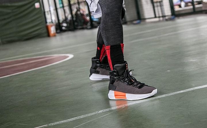 适合爆发力强的锋线篮球鞋,适合外场锋线的nike篮球鞋