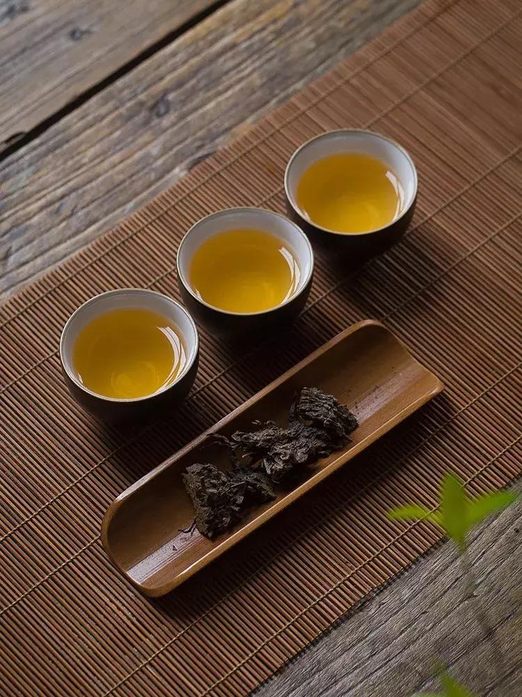 黑茶的味道都是一样的吗？「附五类黑茶评测」
