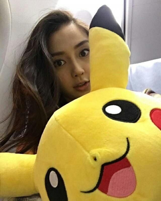 黄晓明晒给儿子做玩具,黄晓明和儿子做滑滑梯