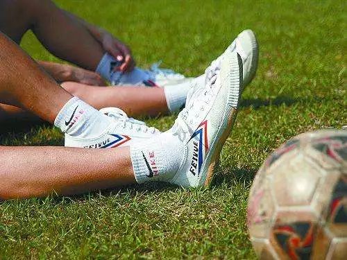 拿什么拯救万科,拿什么拯救实体女装