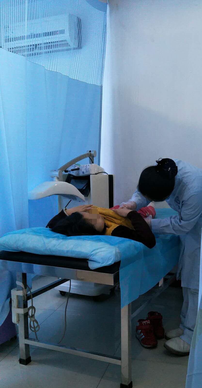 “爸爸，我爱你”——12岁的白癜风“老”患者的温情告白