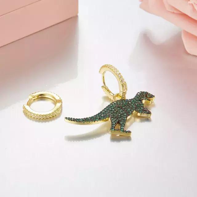 张翰被误代购罚三万，新年礼物怎样满足七大姑八大姨？