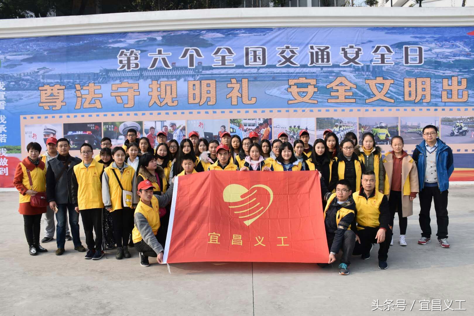 热乎乎的饺子温暖这个冬天,热乎的饺子温暖的心冬至晚会