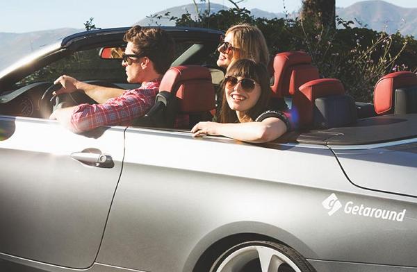 有了车真可以糊口没问题?来看看美国人如何用车养活自己